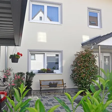 Frankfurt Bed&Breakfast-2